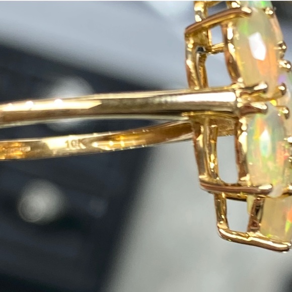 10k Yellow Gold 2 Carat Opal Ring - Fire Opal Flower Custer Ring - Picture 13 of 15